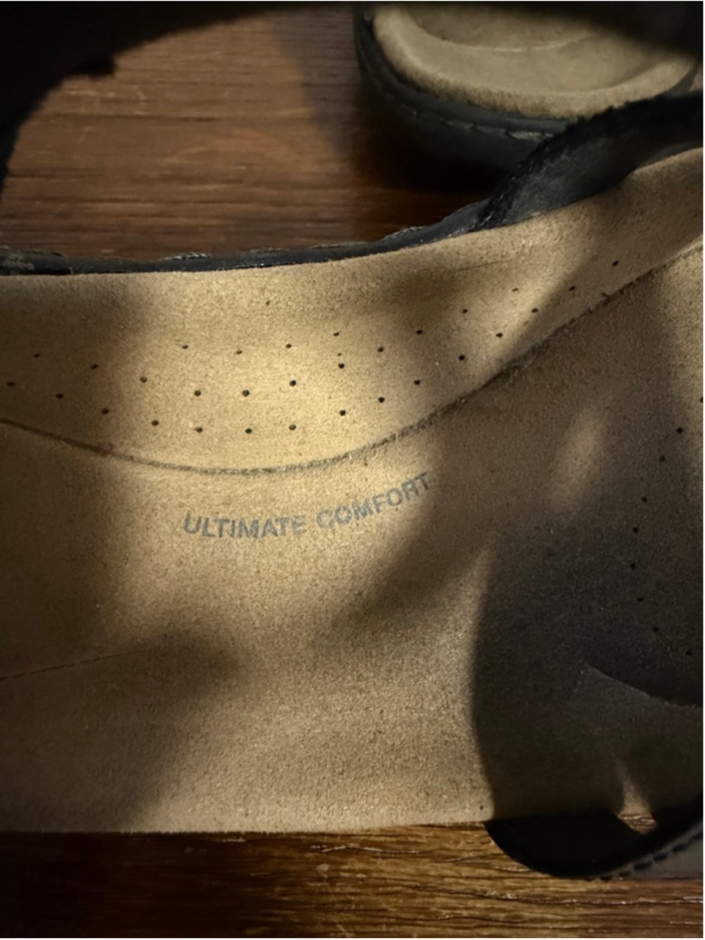 Clarks Black Leather Comfort Wedge Sandals Womens Size 11 Adjustable Slingback - Picture 2 of 9